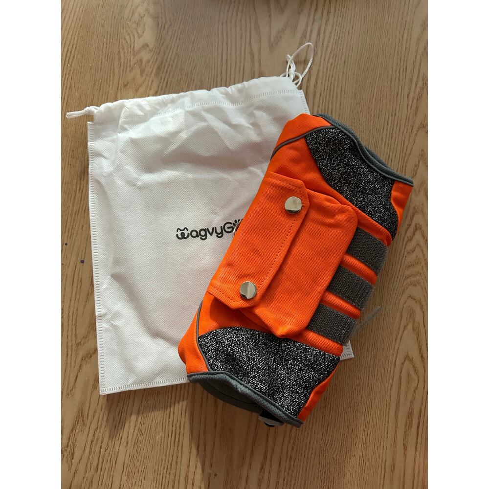 New 🐶 Doggie Harness Jacket with Pocket Gray Orange size small 14.5”x11.5”